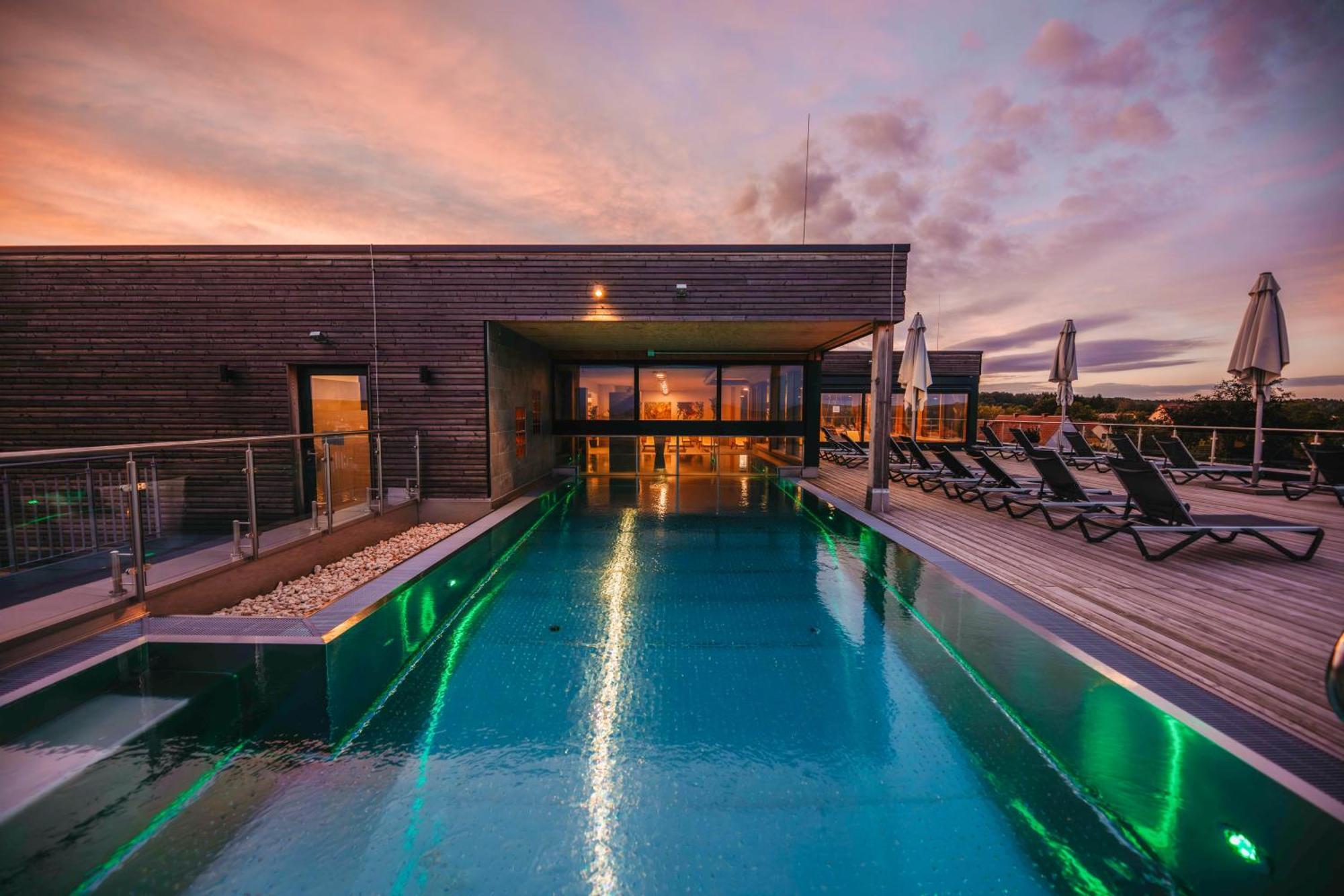 Hotel Sonnenhotel Weingut Römmert 4*