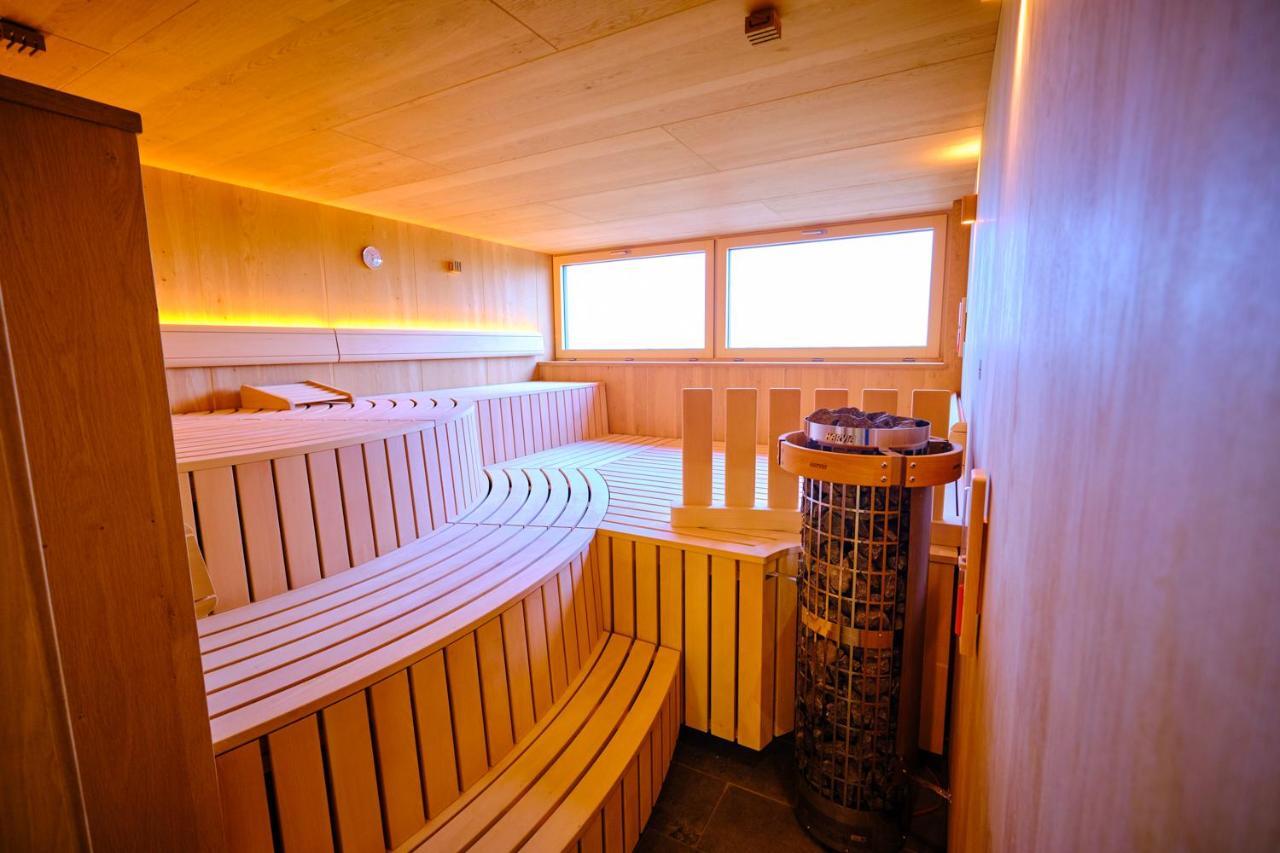 Hotel Sonnenhotel Weingut Roemmert Und Wellness 4*